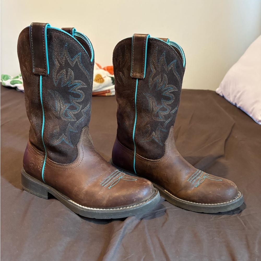 Ariat Cowboy Boots Women’s